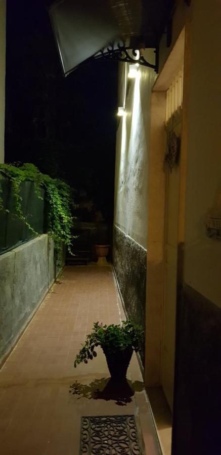 Casa Capri Apartment Giardini Naxos Exterior photo