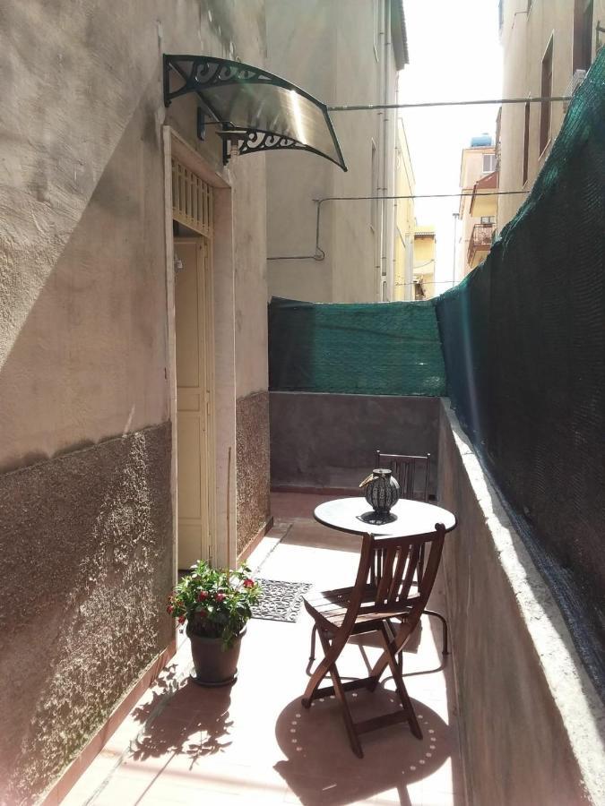 Casa Capri Apartment Giardini Naxos Exterior photo